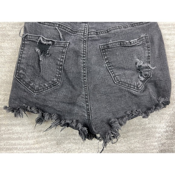 Refuge Shorts Womens‎ 4 Black Denim High Rise Cheeky Jean Distressed - Picture 8 of 11